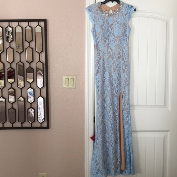 Jodi Kristopher Formal Dress - Picture 2 of 3